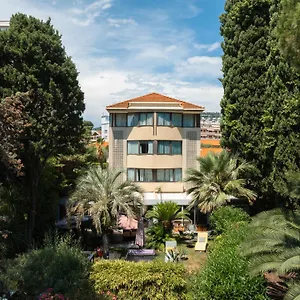 Cézanne Hotel