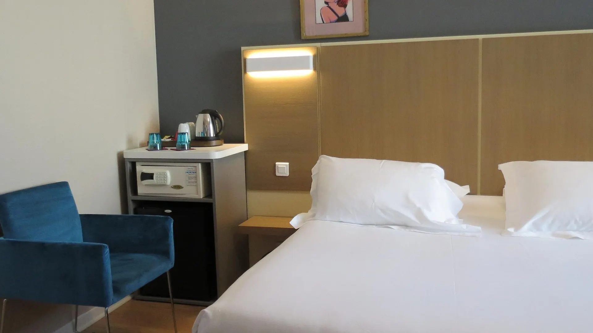 ***  Hotel Amiraute Cannes Francie