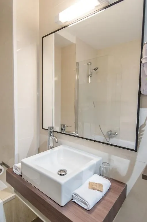 Hotel Amiraute Cannes
