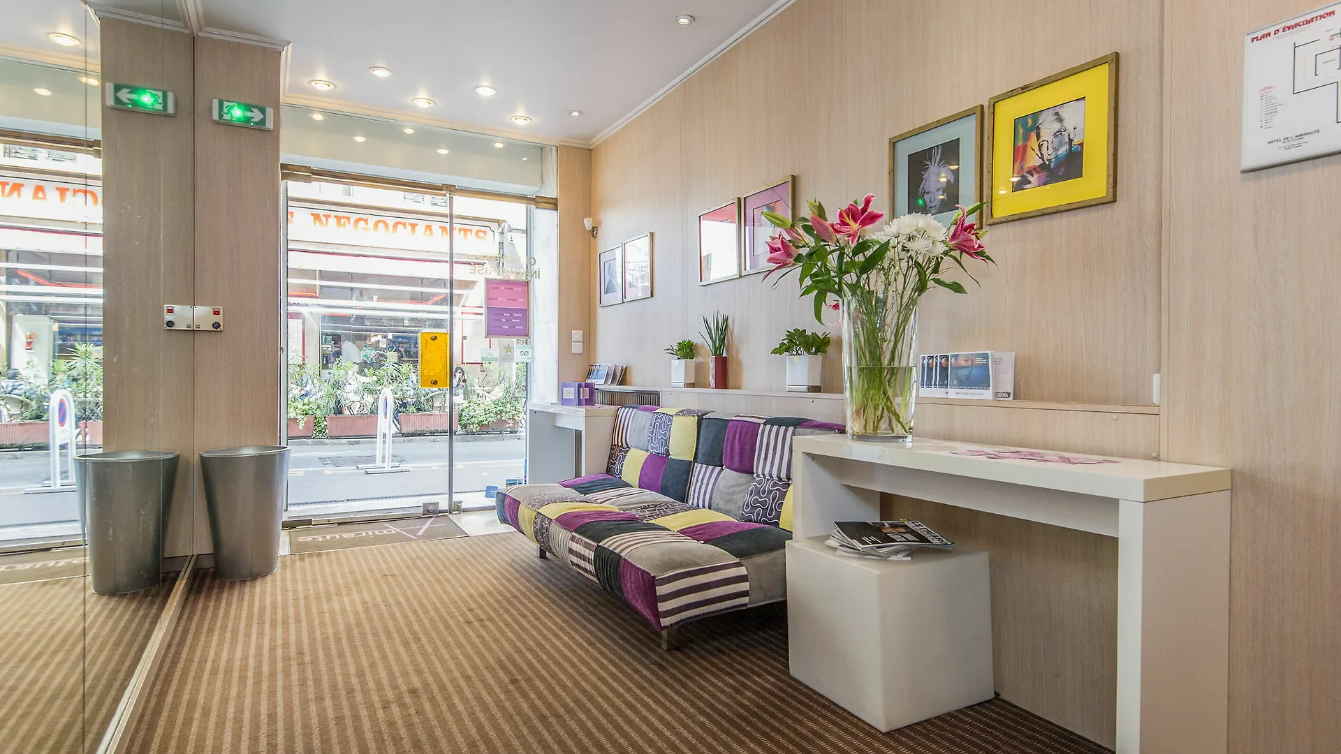 Hotel Amiraute Cannes 3*,