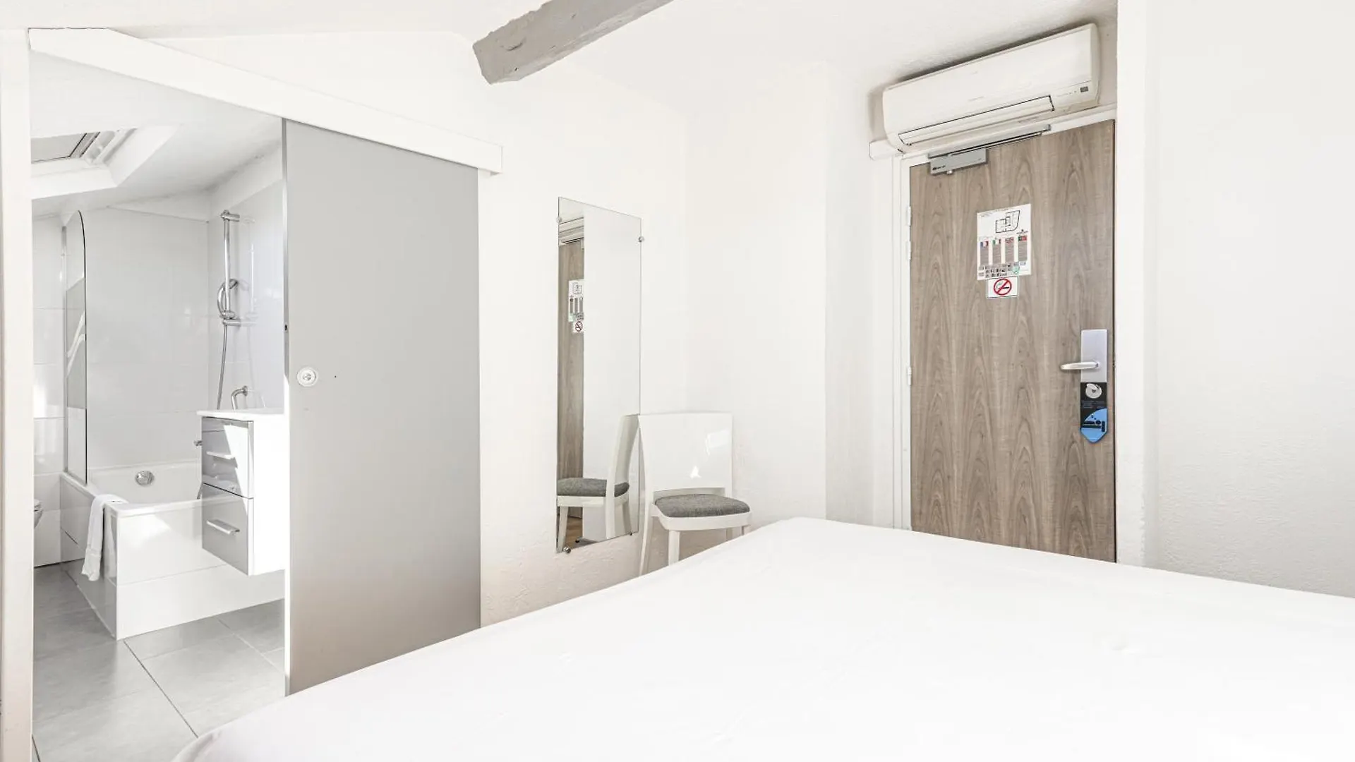 Hotel Amiraute Cannes