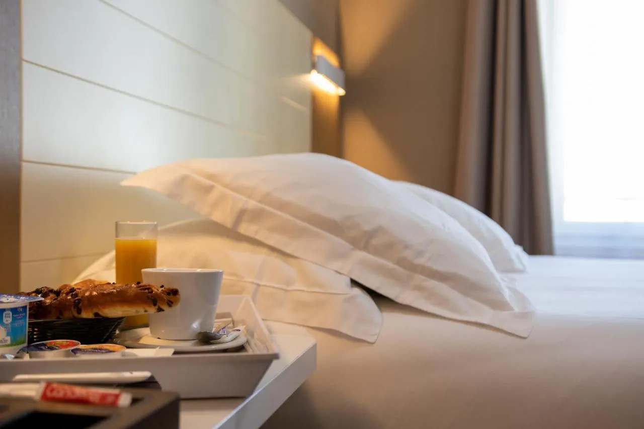 Hotel Amiraute Cannes
